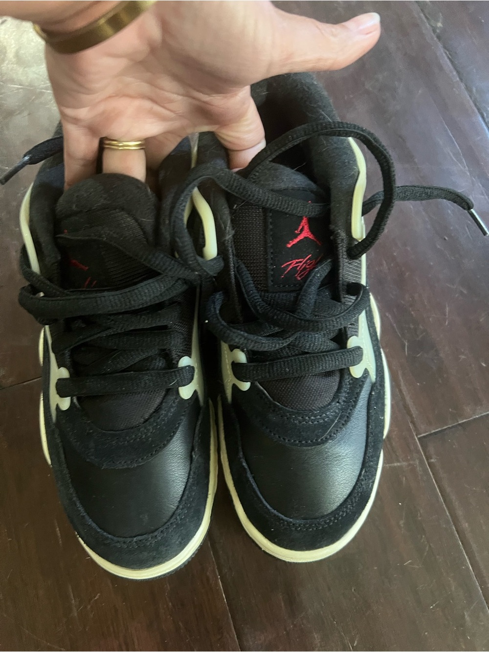 Jordan Kids Black and Cream Low Top Sneakers with Red Jumpman